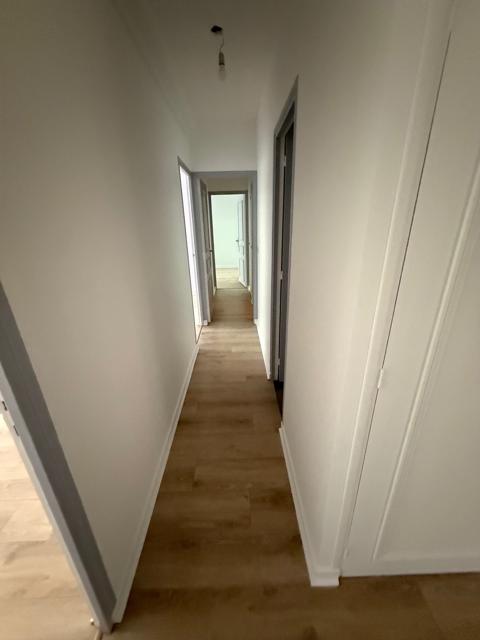 Couloir desservant les pièces
