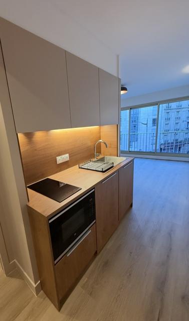 Studio : rénovation & agencement complet